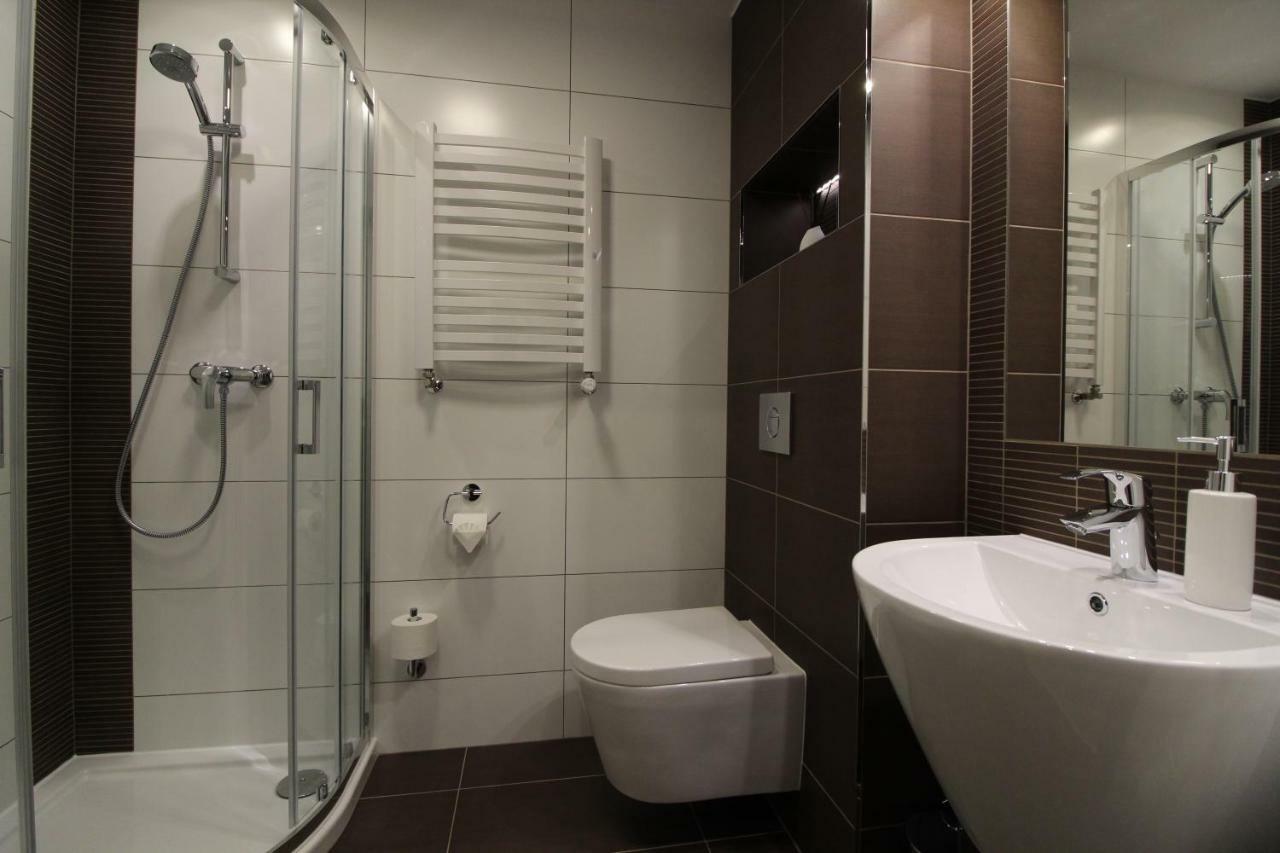 Apartament Meander Apartment ชกลาร์สกา ปอเรมบา ภายนอก รูปภาพ